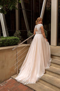 Classic Tulle Wedding Dresses Plus Size V Neck Cap Sleeves Bride Gowns Appliques Floor Length A-Line Vestidos De Novia