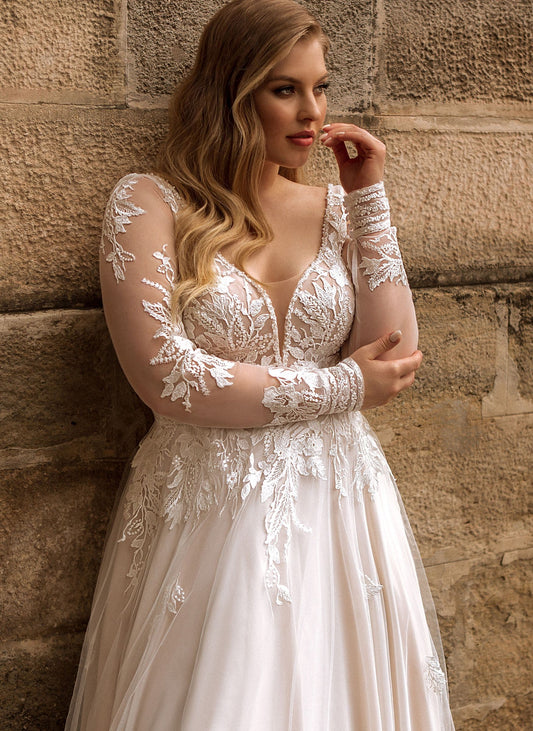 Classic A-Line Wedding Dresses Plus Size V Neck Long Sleeves Bride Gowns Appliques Floor Length Tulle Robe De Mariee