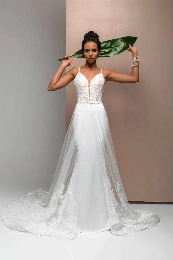 Romantic Mermaid Wedding Dress with Straps, V-Neckline, and Lace Embellishments for a Stunning Bridal Look