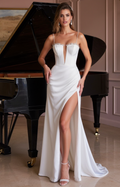 A-Line Wedding Dress for Petite Brides with a Perfectly Balanced Fit