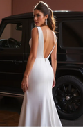 Trumpet Wedding Dress for a Chic and Flattering Bridal Look