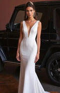 Trumpet Wedding Dress for a Chic and Flattering Bridal Look