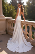 Stunning Mermaid Wedding Dress with a Flared Skirt for a Glamorous Look