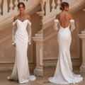 Trumpet Wedding Dress with a Strapless Neckline for a Chic Look