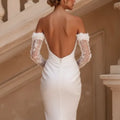 Trumpet Wedding Dress with a Strapless Neckline for a Chic Look