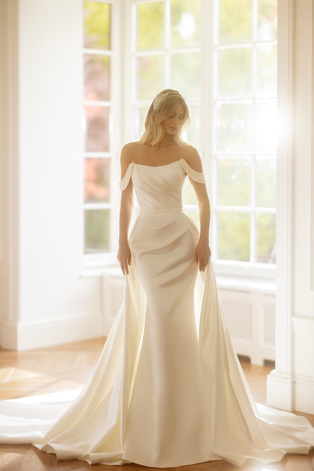 Robes de mariée en satin Msikoods avec train détachable chérie satin satin satin femme de mariée