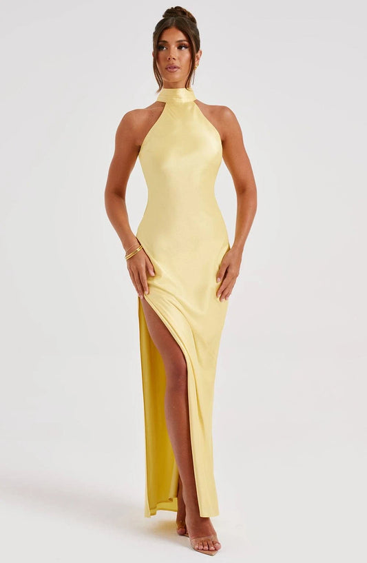 Modern Yellow Saudi Arabia Prom Dresses Mermaid Halter Pleated Backless Evening Dresses Dubai Women Party Gowns