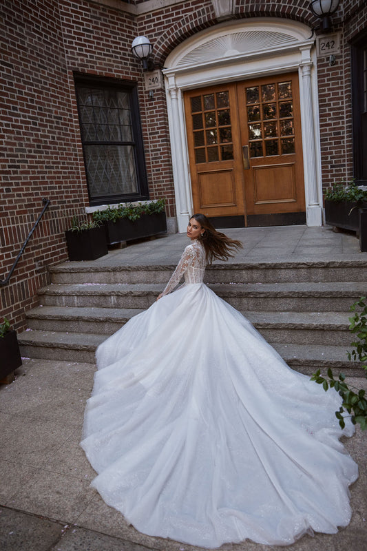 Lorie vintage kant a-line trouwjurken glitter tule borstel trein hoge nek appliques bruidsjurken lange mouwen bruid jurk